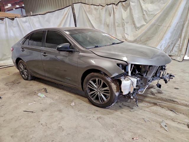 Toyota Camry Le Image 3