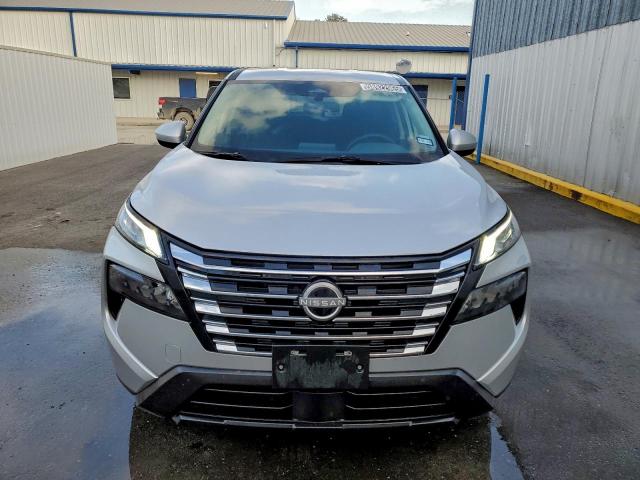 Nissan Rogue Sv Image 6