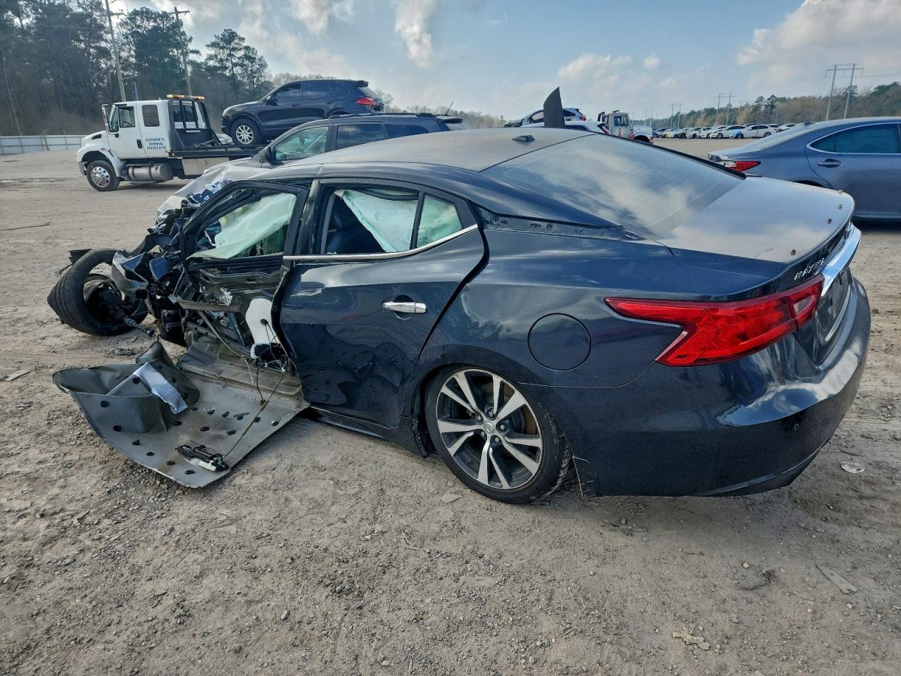 Nissan Maxima 3.5s Image 6