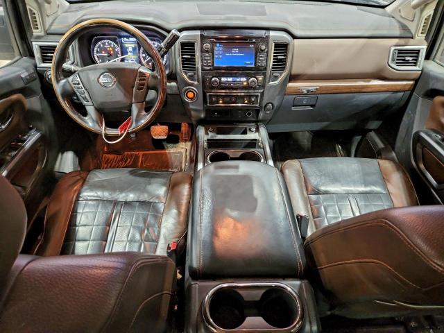 Nissan Titan Sl Image 4