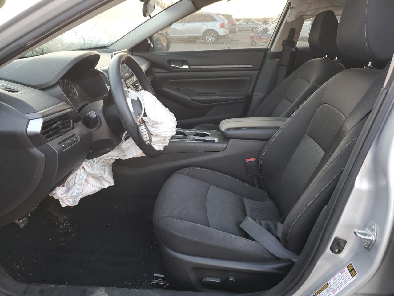 Nissan Altima Sv Image 7