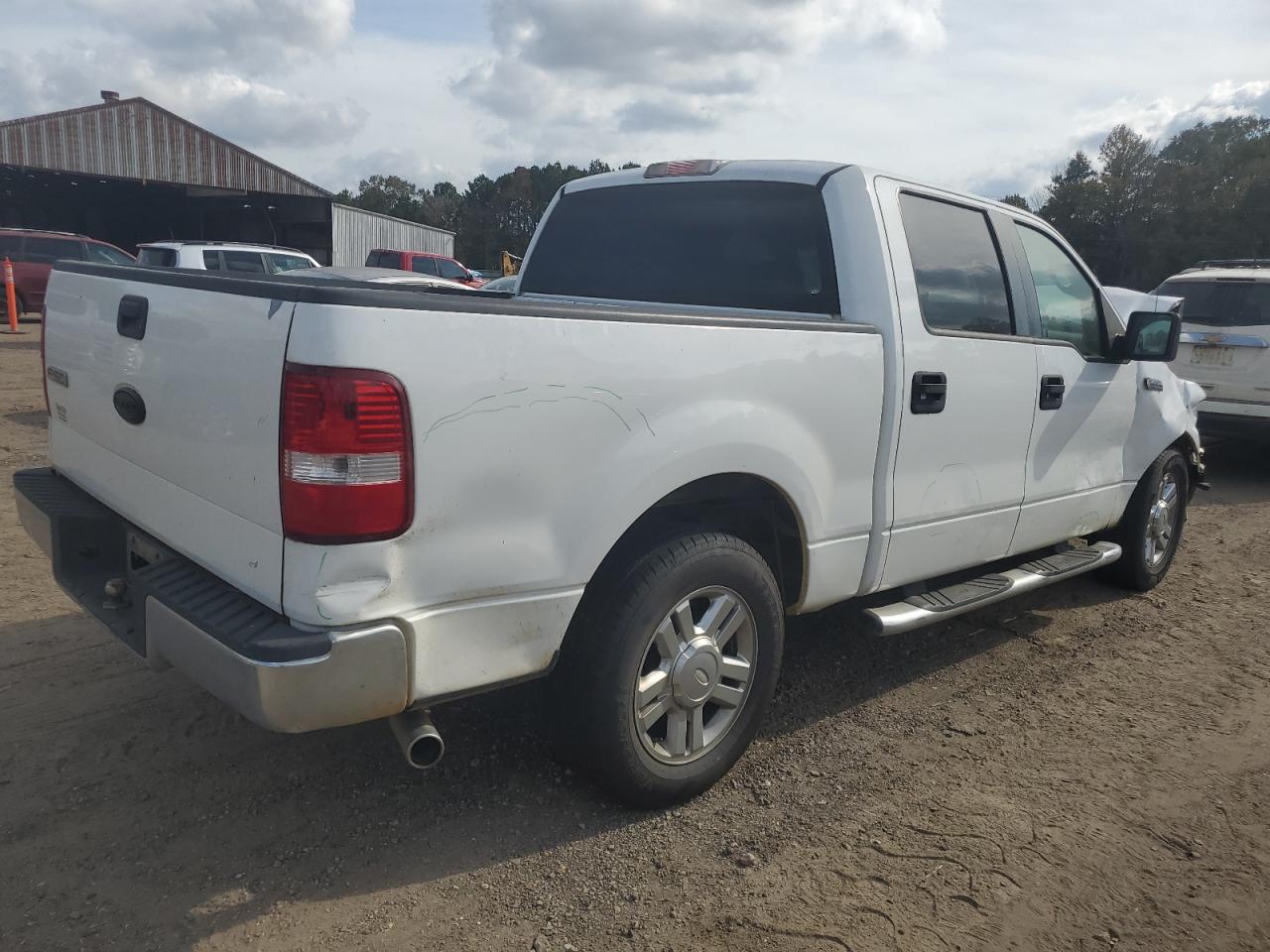 Ford F-150 Supercrew Image 2