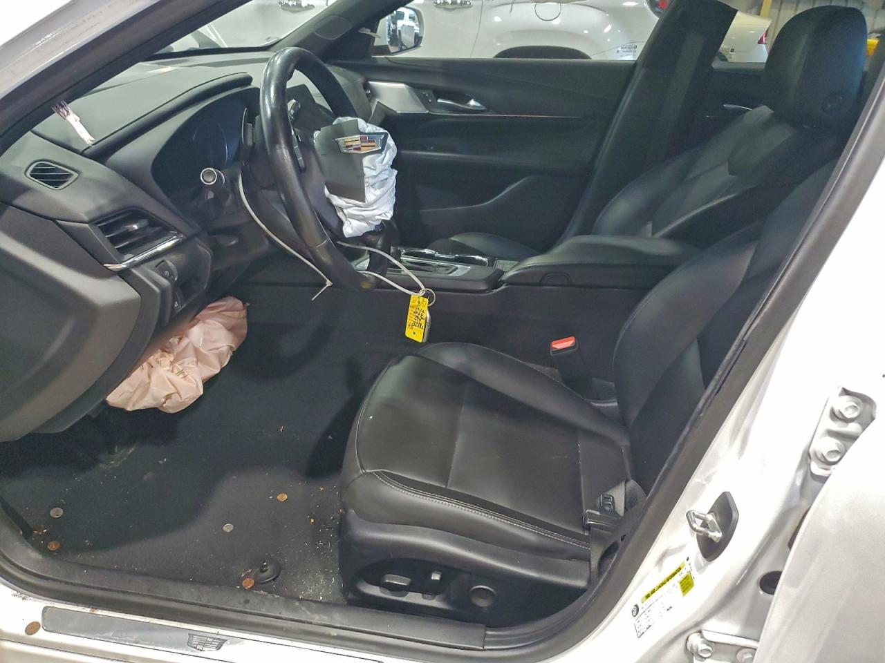 Cadillac CT4 Luxury Image 3