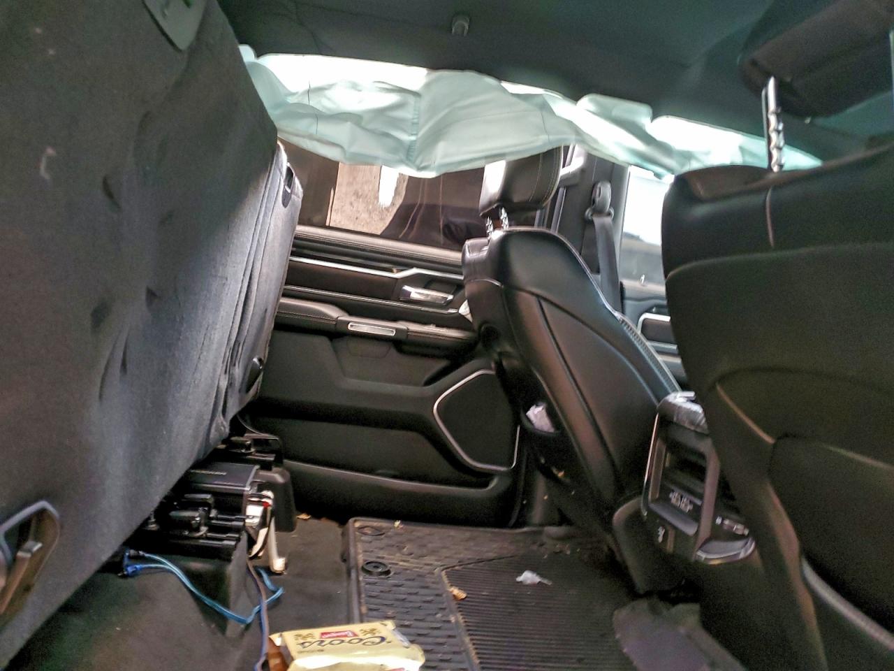 Ram 1500 Laramie Image 6