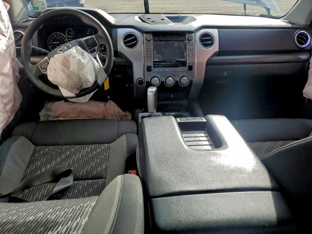 Toyota Tundra Crewmax Sr5 Image 11