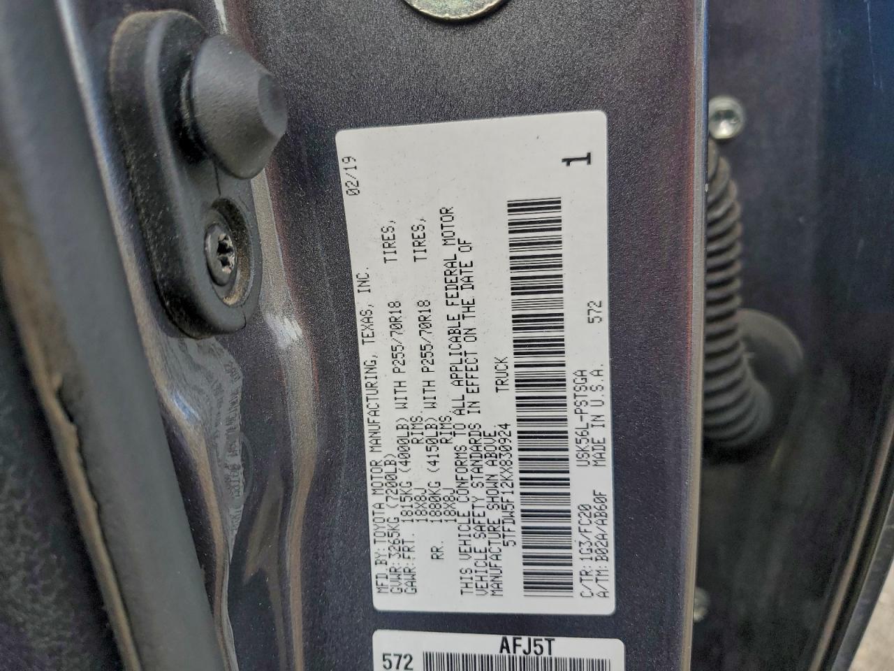 Toyota Tundra Crewmax Sr5 Image 7