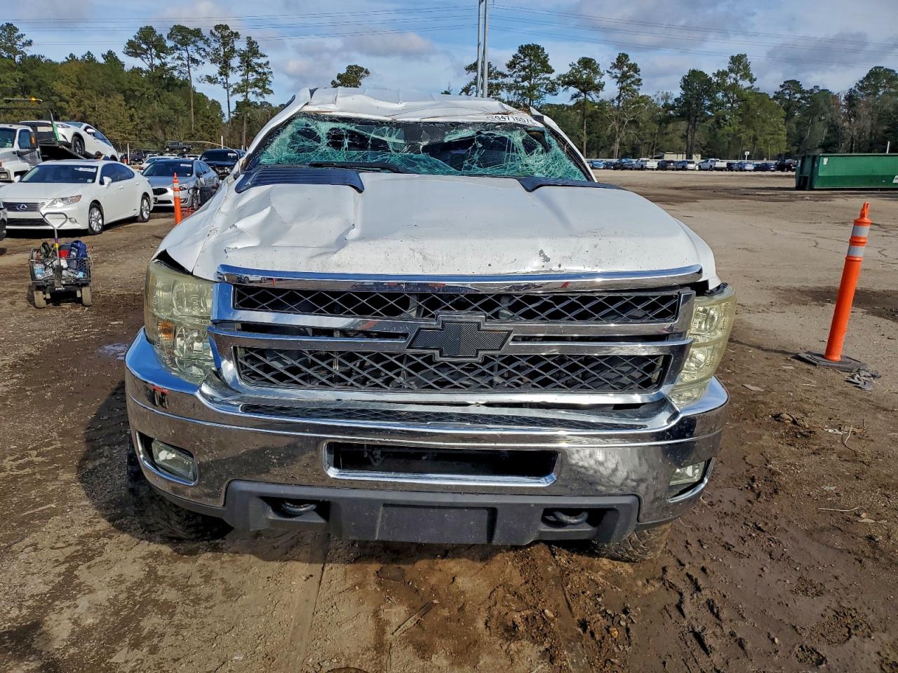 Chevrolet Silverado C2500 Heavy Duty Image 5