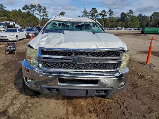 Chevrolet Silverado C2500 Heavy Duty Image 5