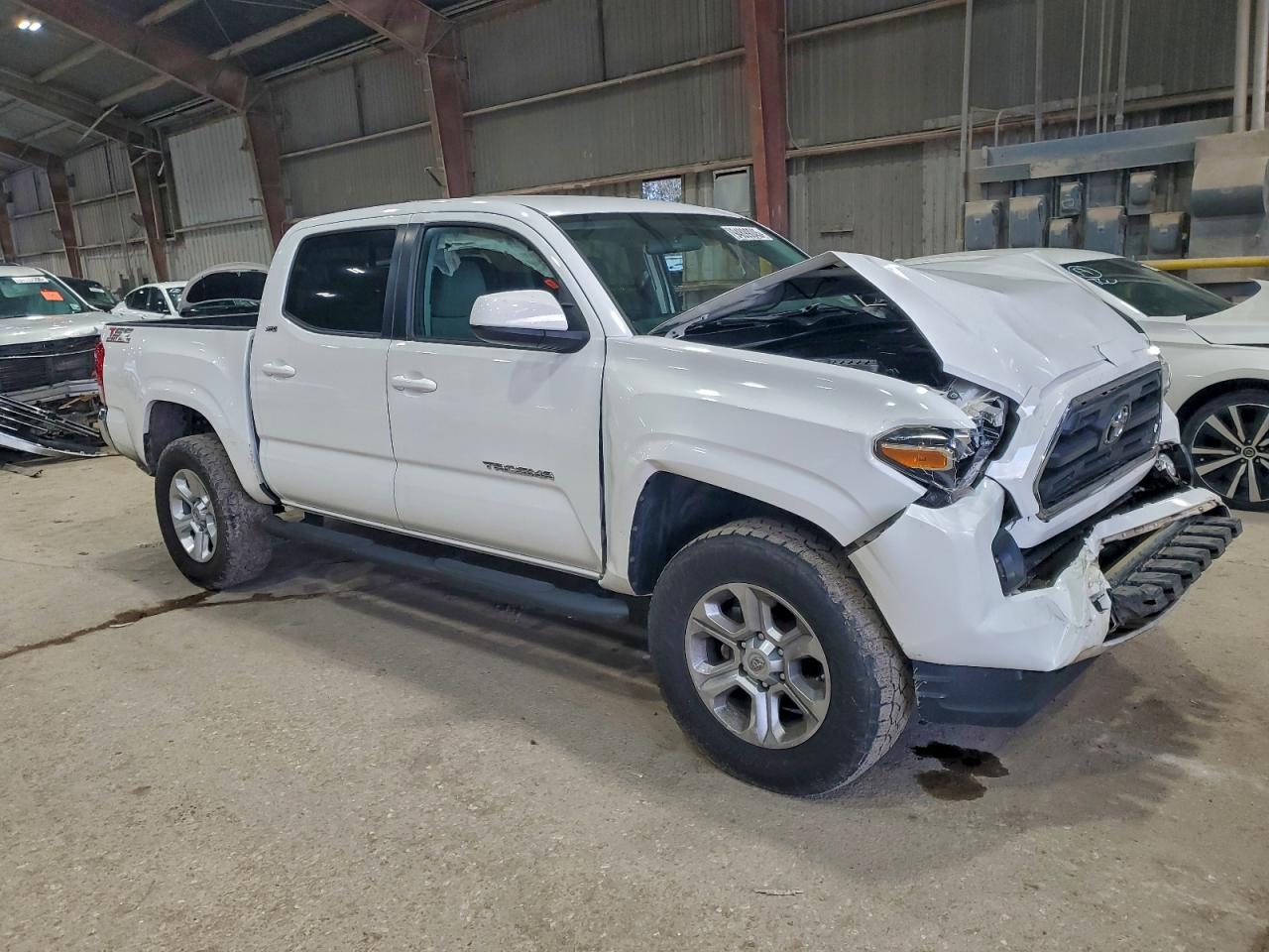 Toyota Tacoma Double Cab Image 5