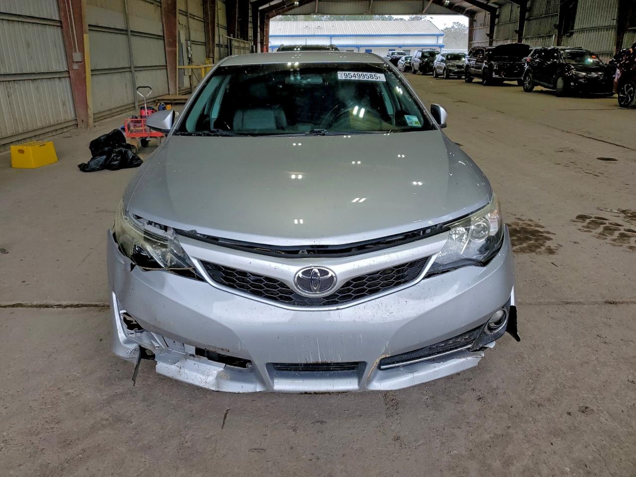 Toyota Camry L Image 6