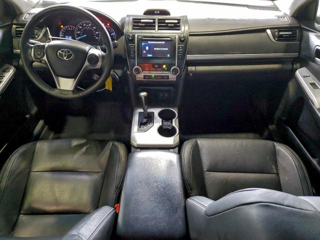 Toyota Camry L Image 12