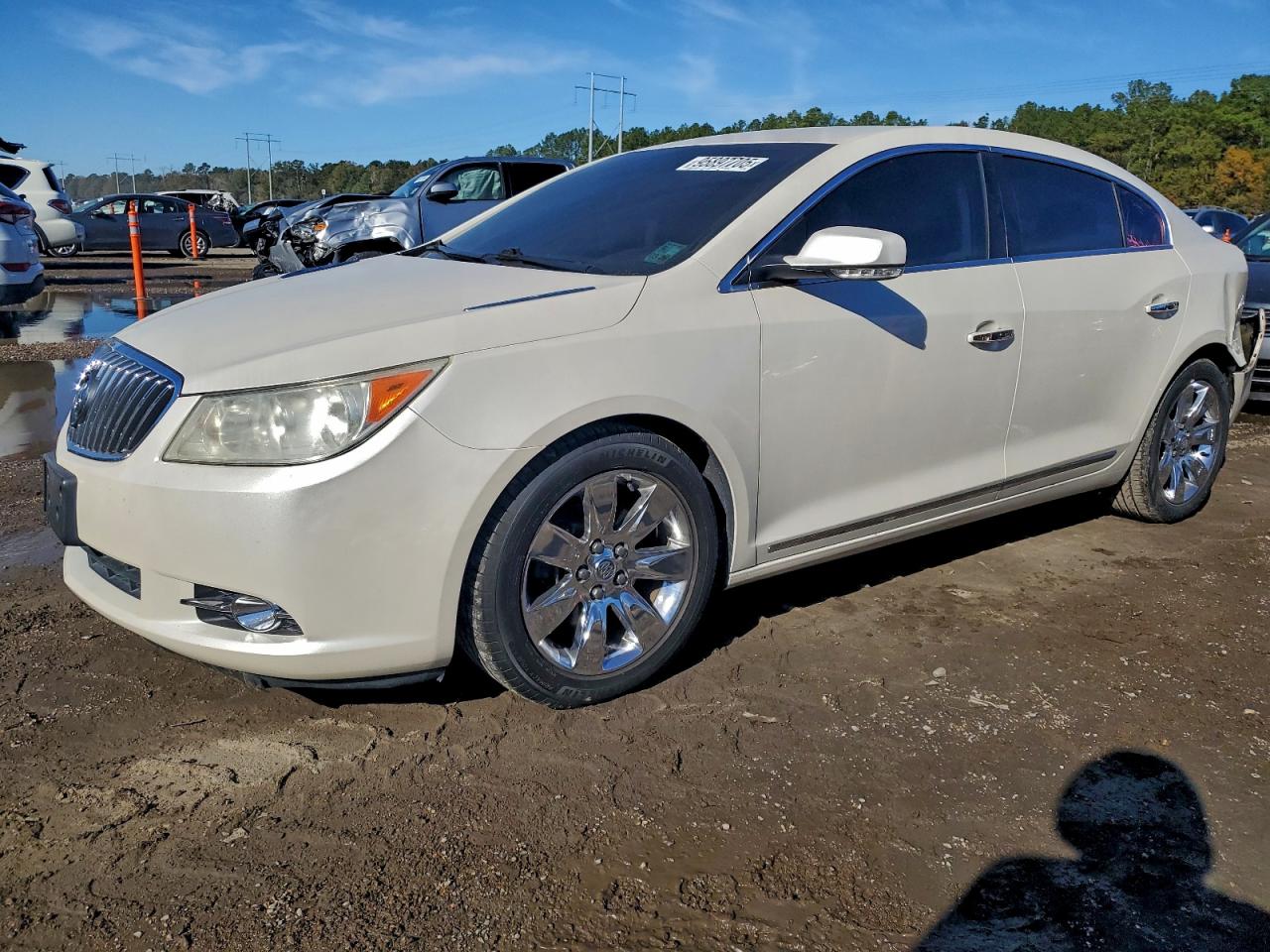 Buick LaCrosse Premium Image 1