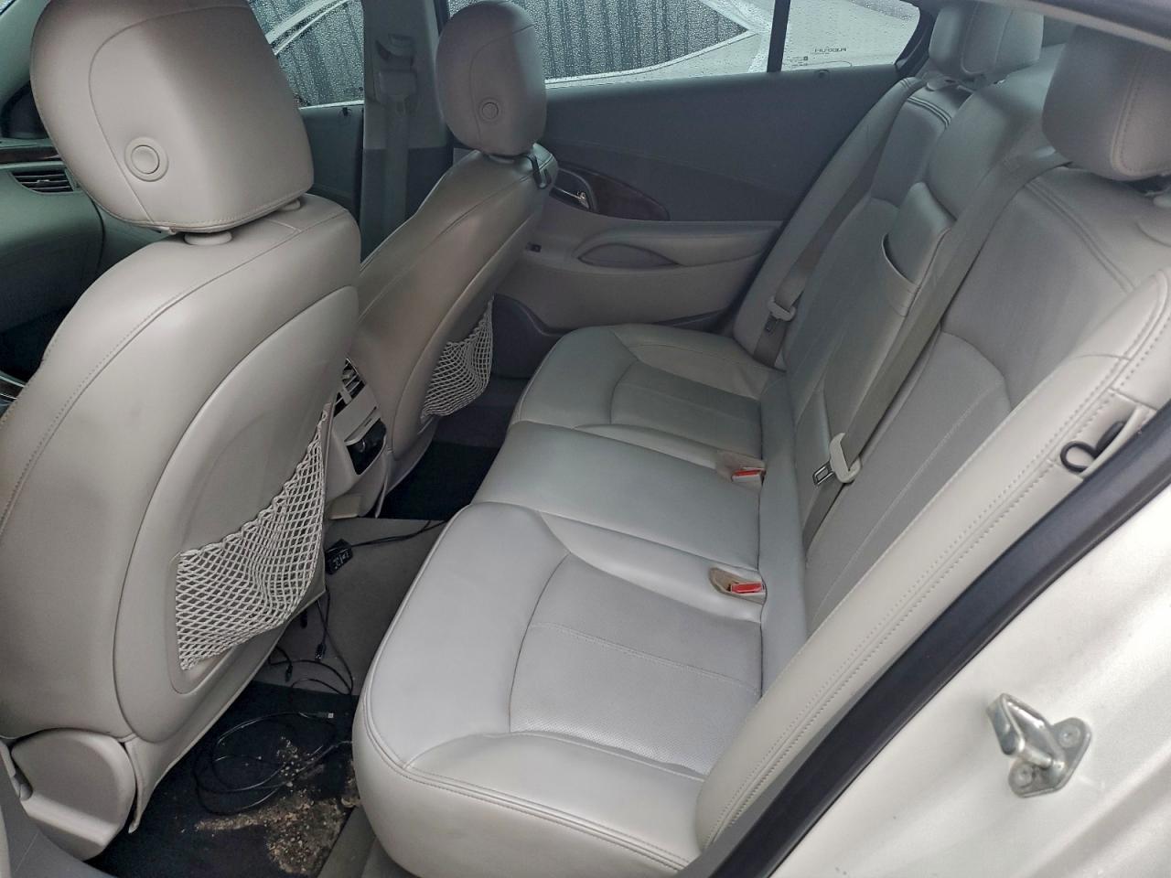 Buick LaCrosse Premium Image 8