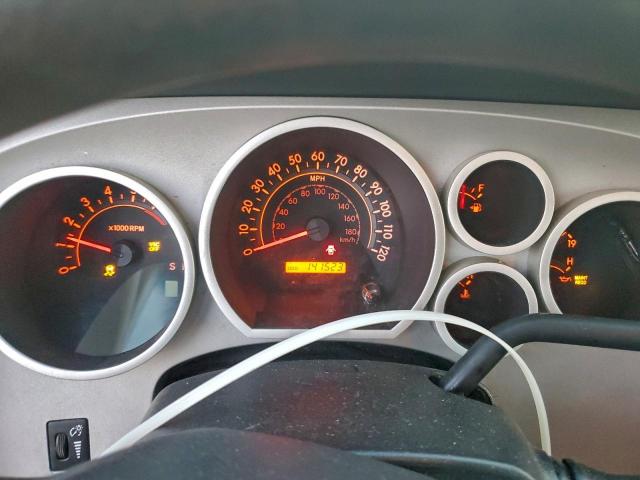 Toyota Tundra Double Cab Image 3