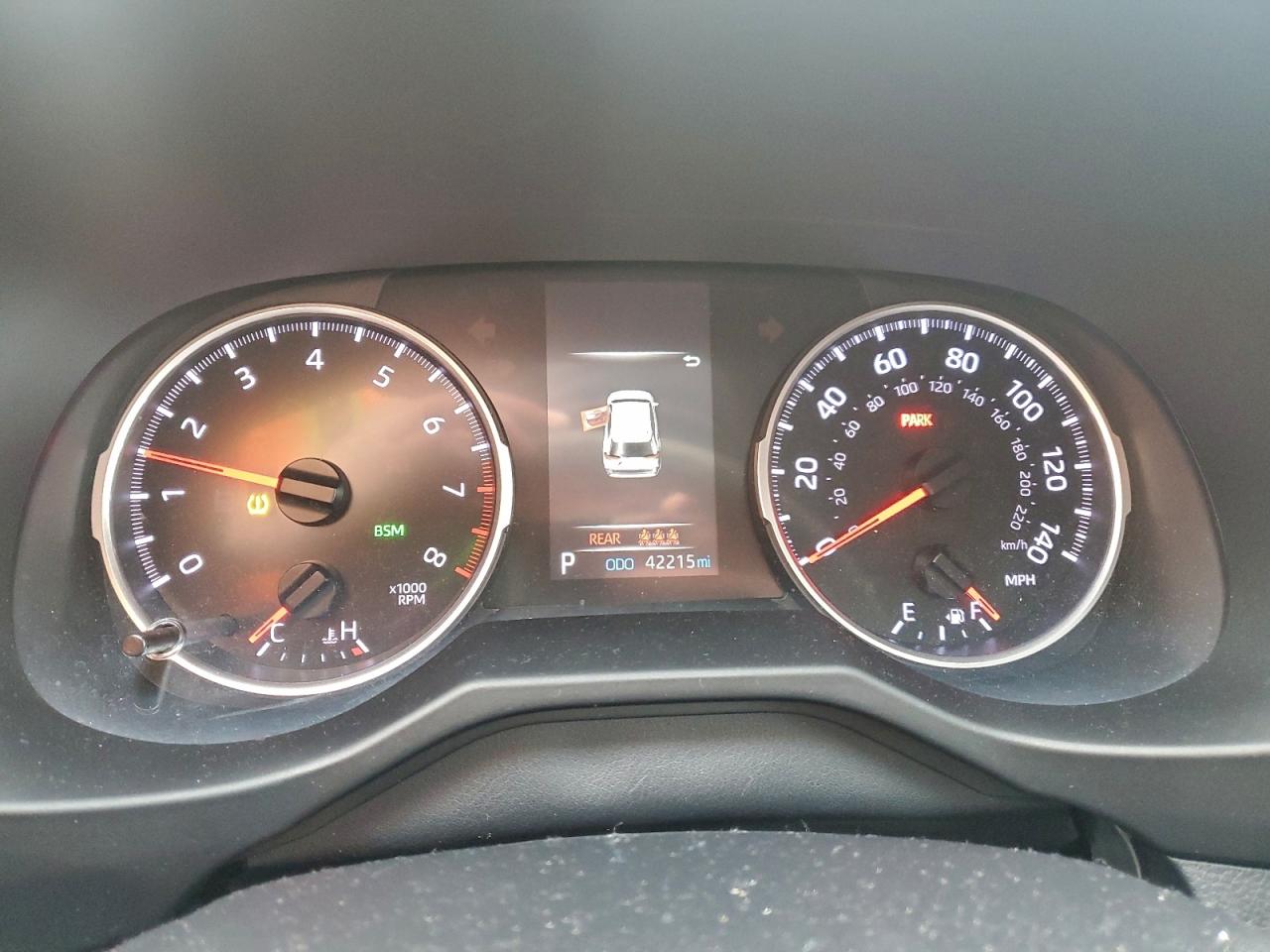 Toyota RAV4 Xle Image 5