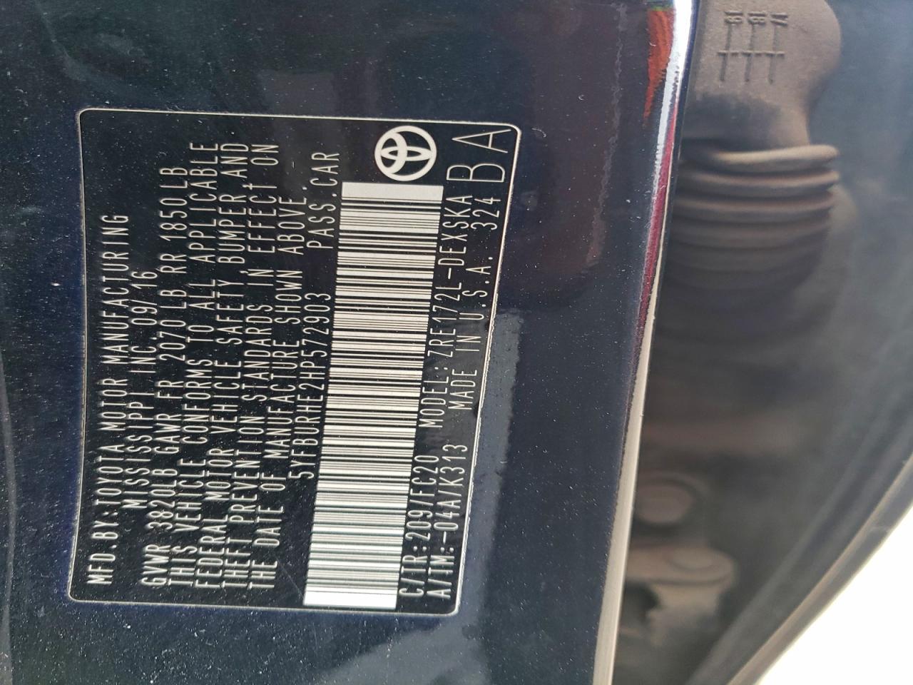 Toyota Corolla L Image 9