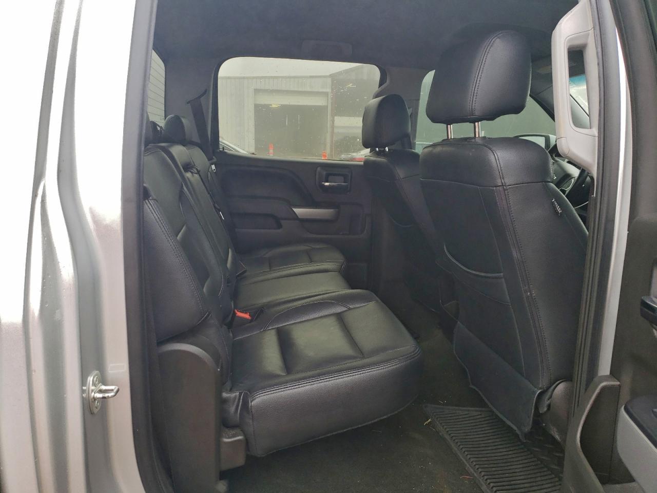 Chevrolet Silverado K1500 Lt Image 7