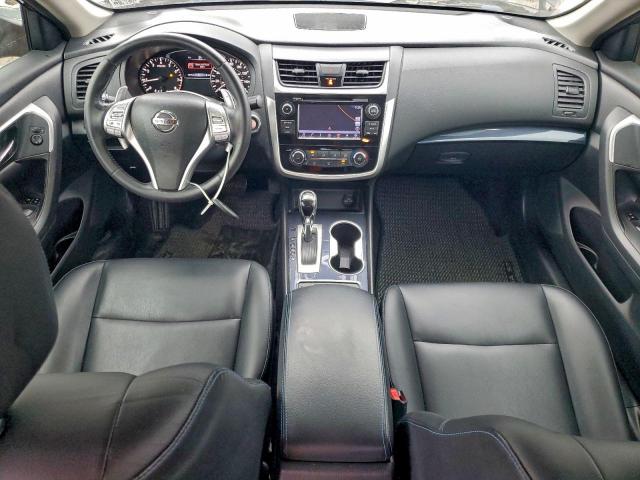 Nissan Altima 2.5 Image 4