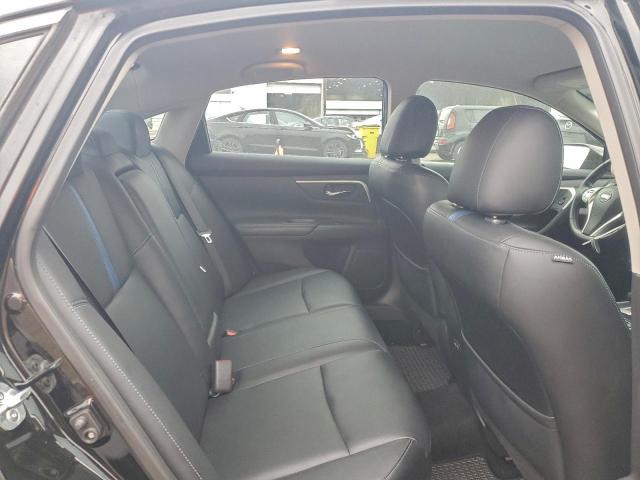 Nissan Altima 2.5 Image 9