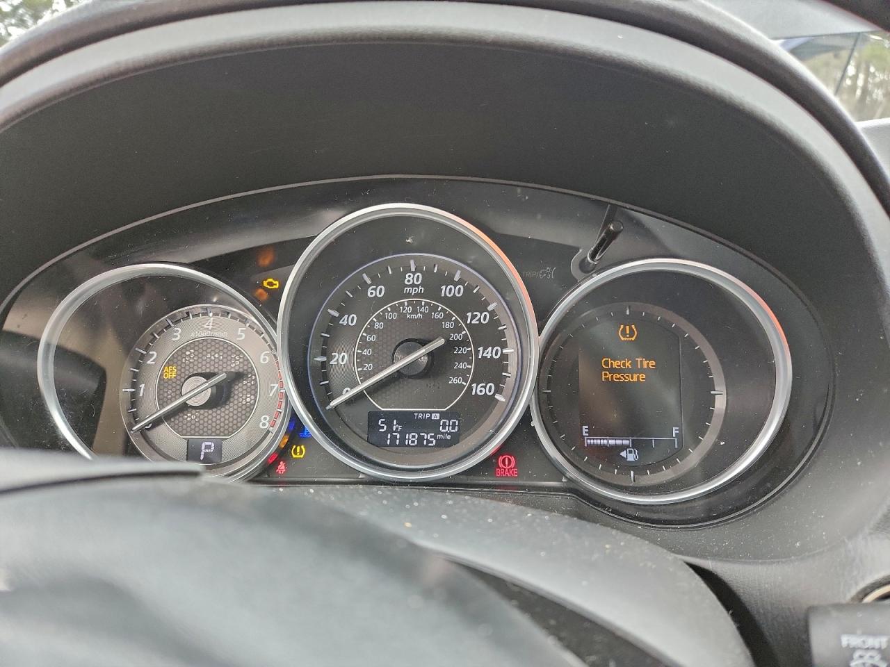 Mazda 6 Grand Touring Image 8