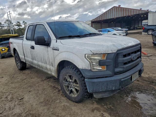 Ford F-150 Super Cab Image 11