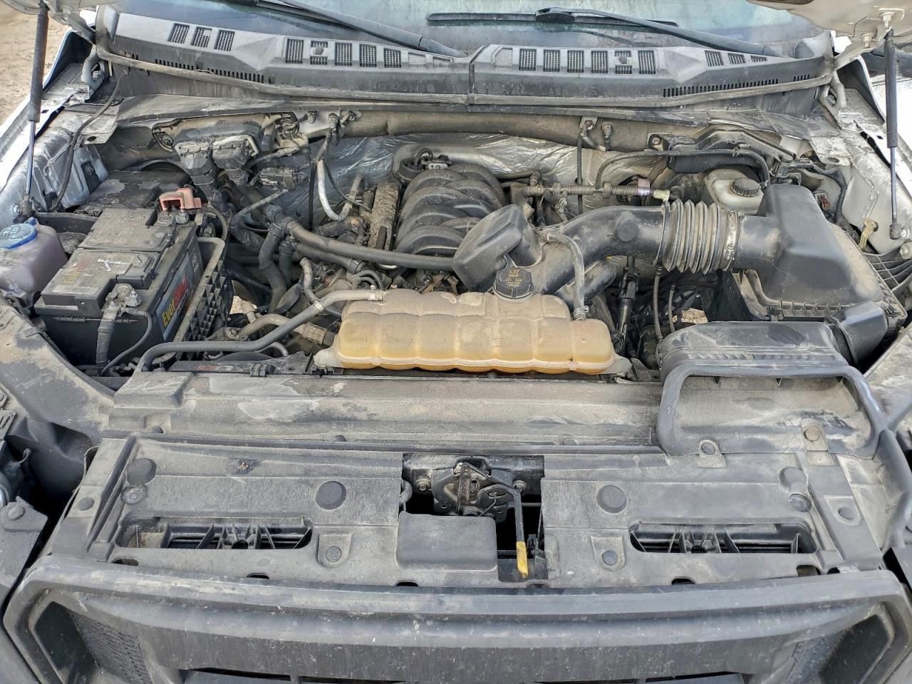 Ford F-150 Super Cab Image 9