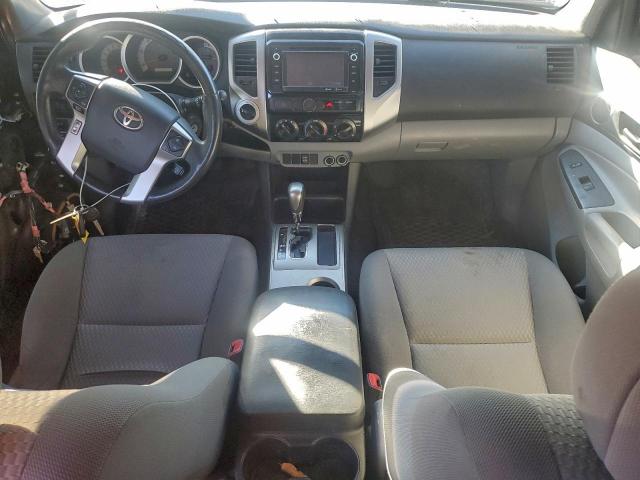 Toyota Tacoma Double Cab Image 4