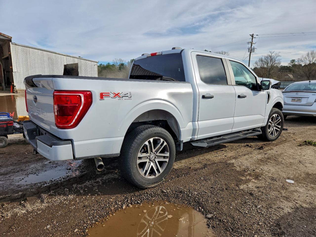 Ford F-150 Supercrew Image 3