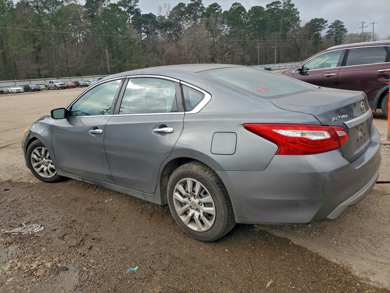 Nissan Altima 2.5 Image 3