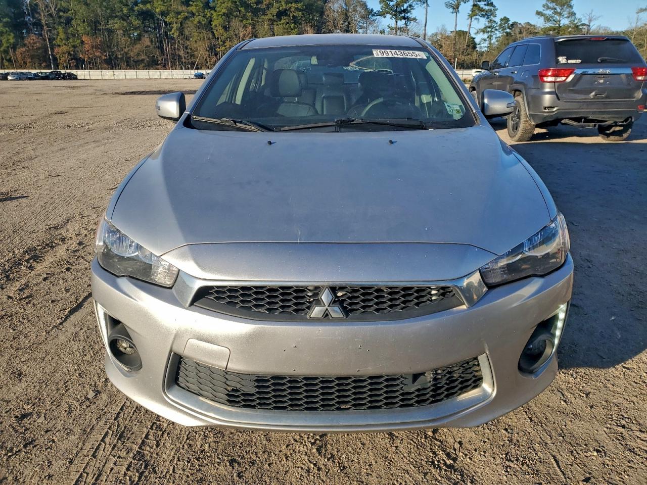 Mitsubishi Lancer Es Image 4