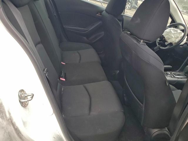 Mazda 3 Sport Image 10