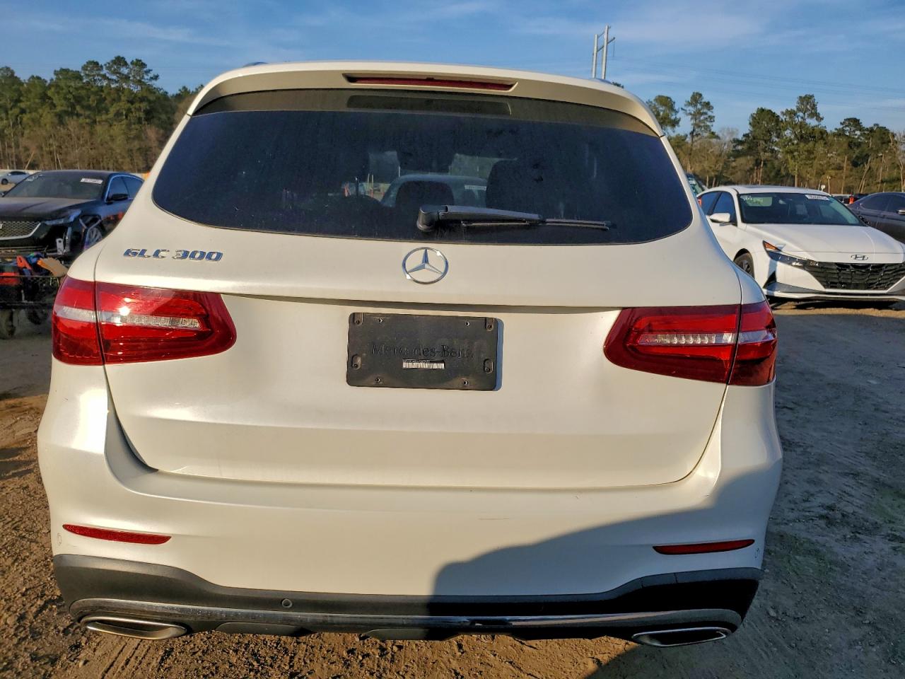 Mercedes-Benz GLC 300 Image 5