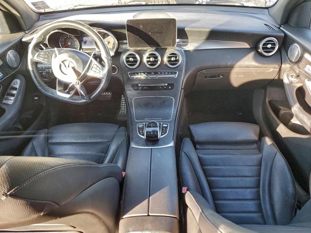 Mercedes-Benz GLC 300 Image 10