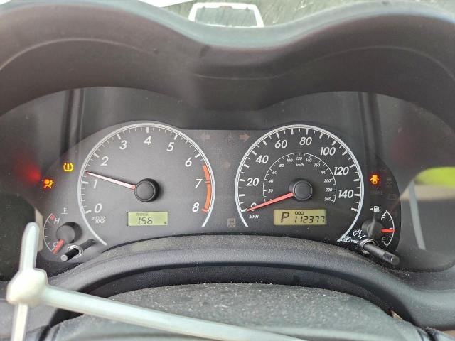 Toyota Corolla Base Image 9