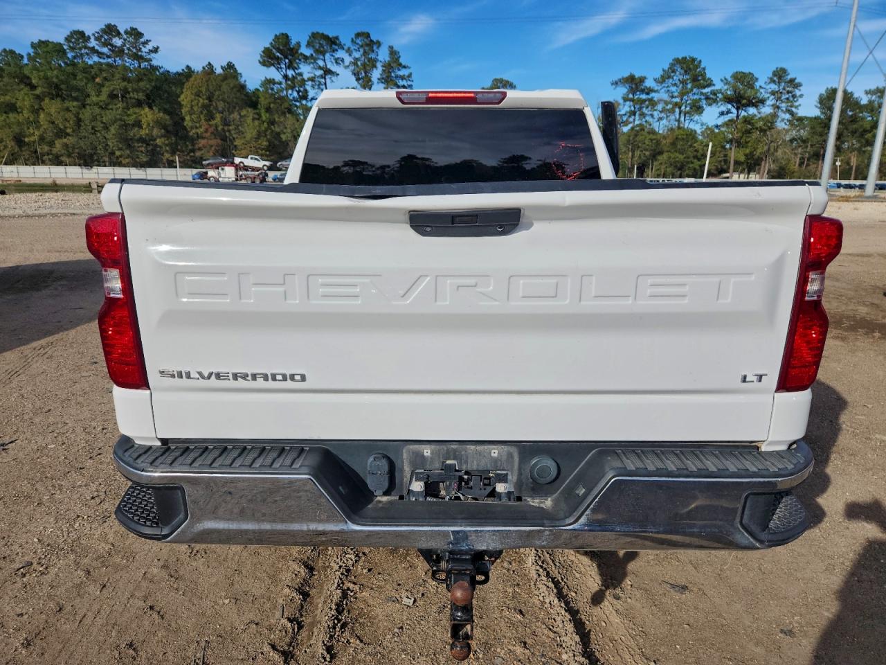 Chevrolet Silverado C1500 Lt Image 5