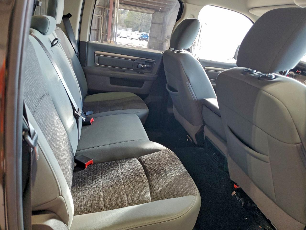 Ram 1500 Slt Image 9