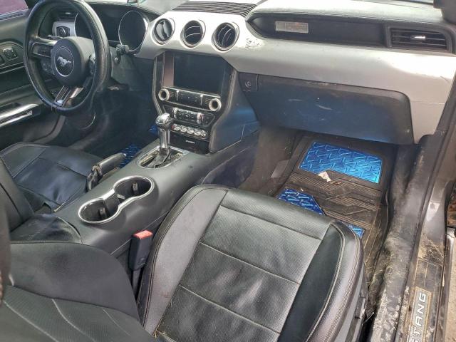 Ford Mustang Image 9