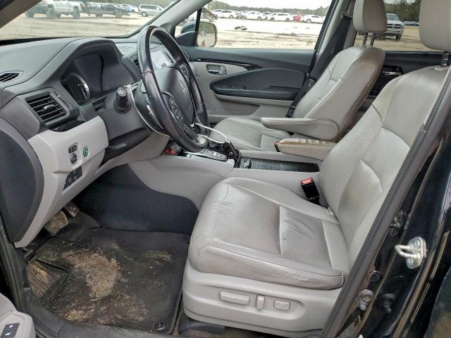 Honda Pilot Touring Image 6