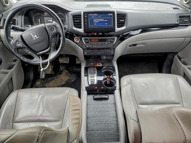 Honda Pilot Touring Image 5