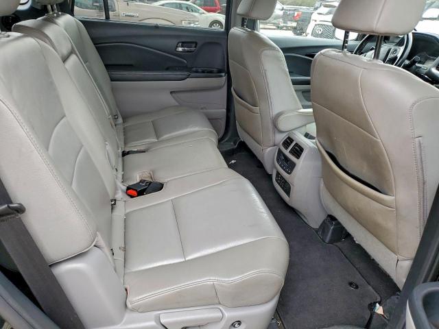 Honda Pilot Touring Image 13