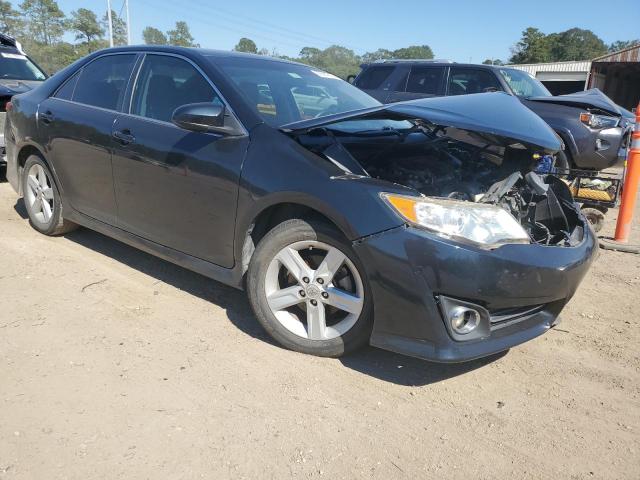 Toyota Camry Base Image 4