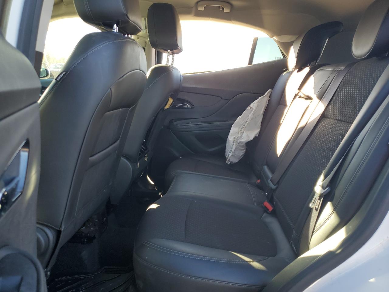 Buick Encore Sport Touring Image 7