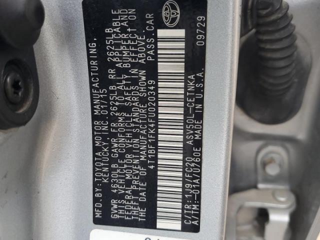 Toyota Camry Le Image 9