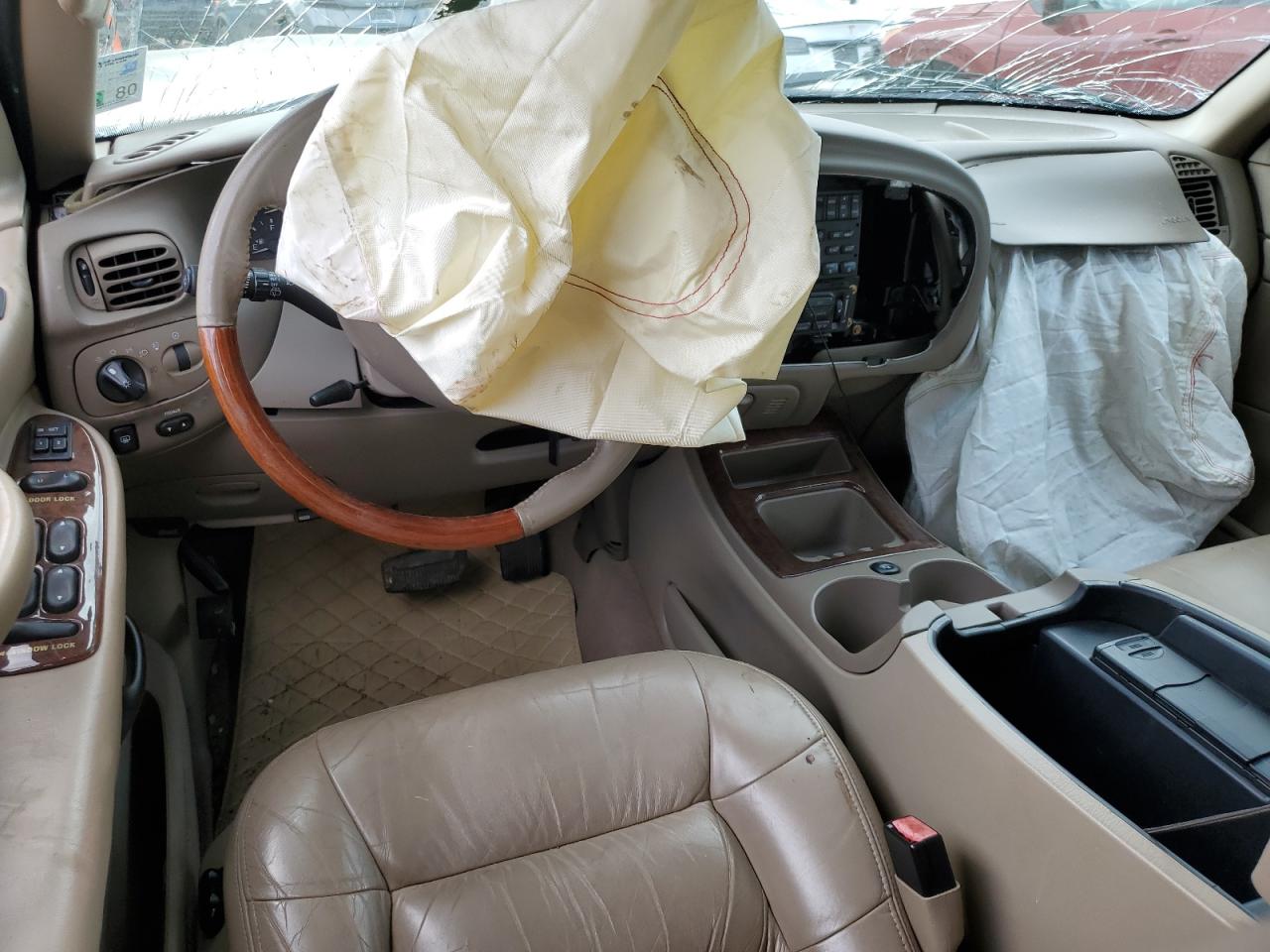 Lincoln Navigator Image 8