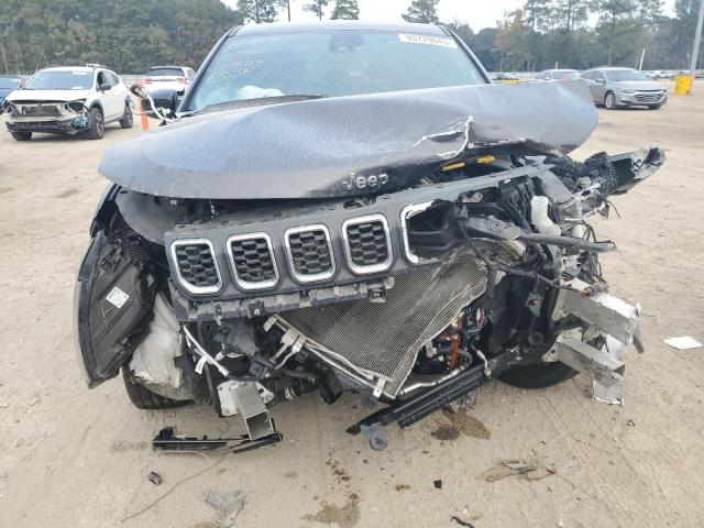Jeep Compass Sport Image 9