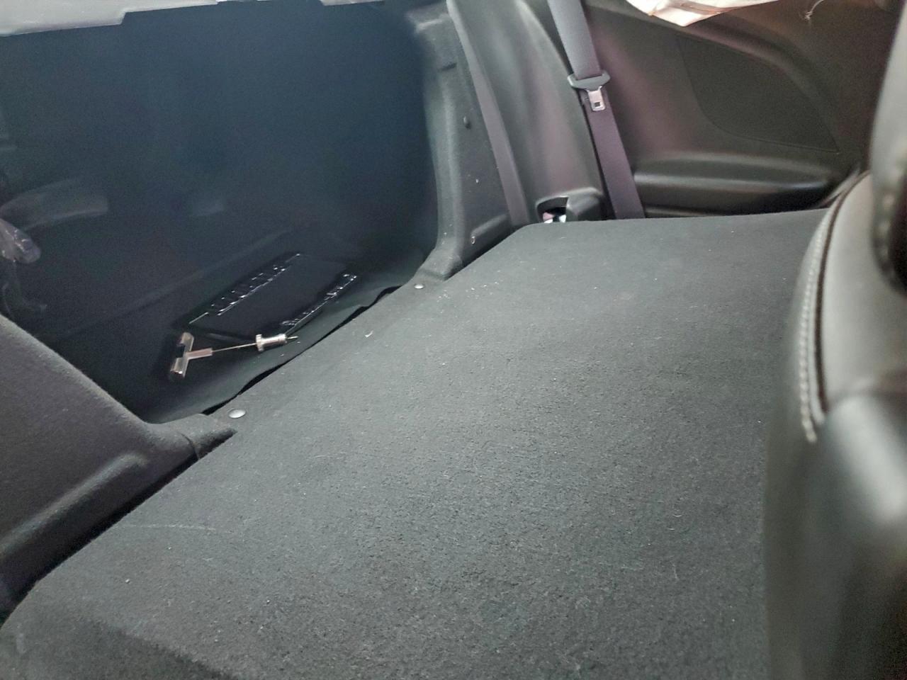 Chevrolet Camaro Lt Image 3