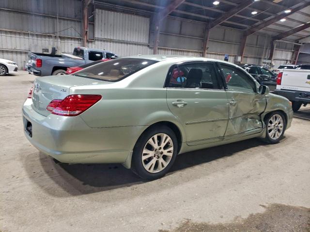 Toyota Avalon Xl Image 5