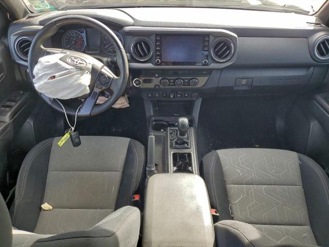 Toyota Tacoma Double Cab Image 7