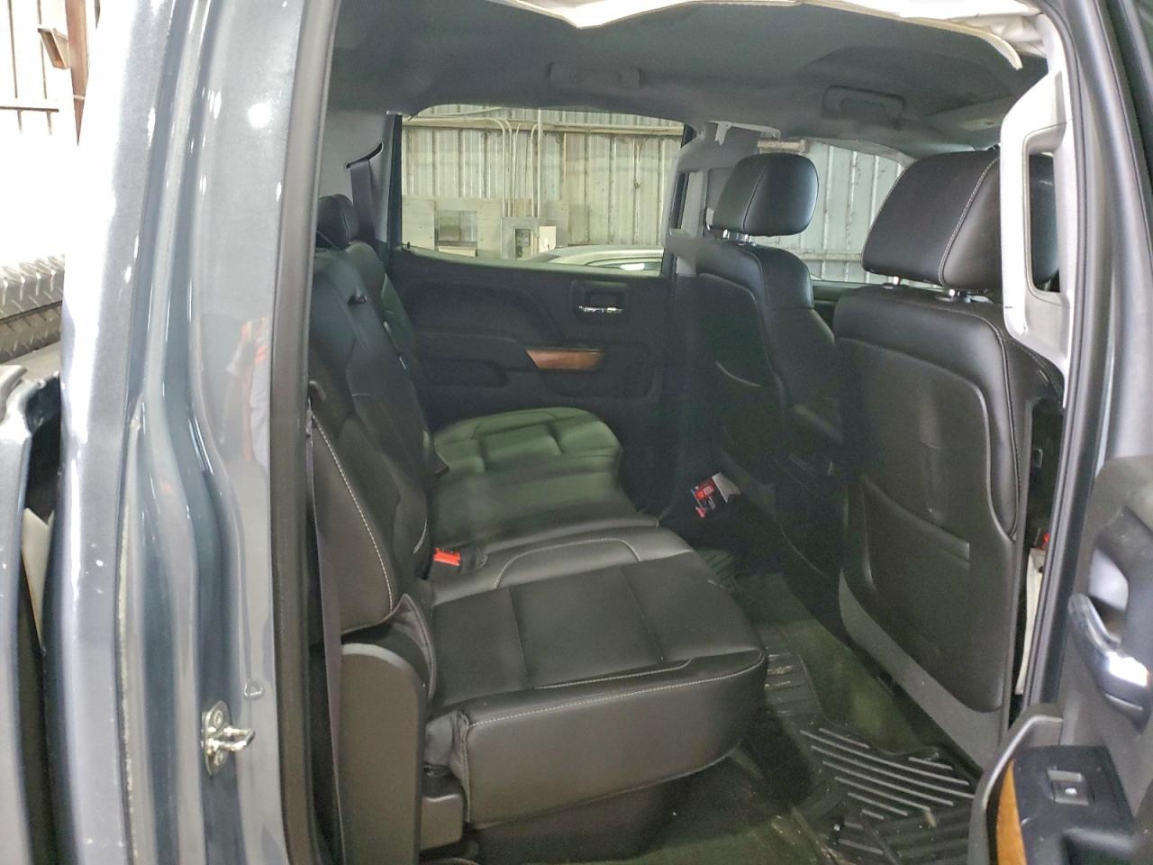 Chevrolet Silverado C1500 Ltz Image 5