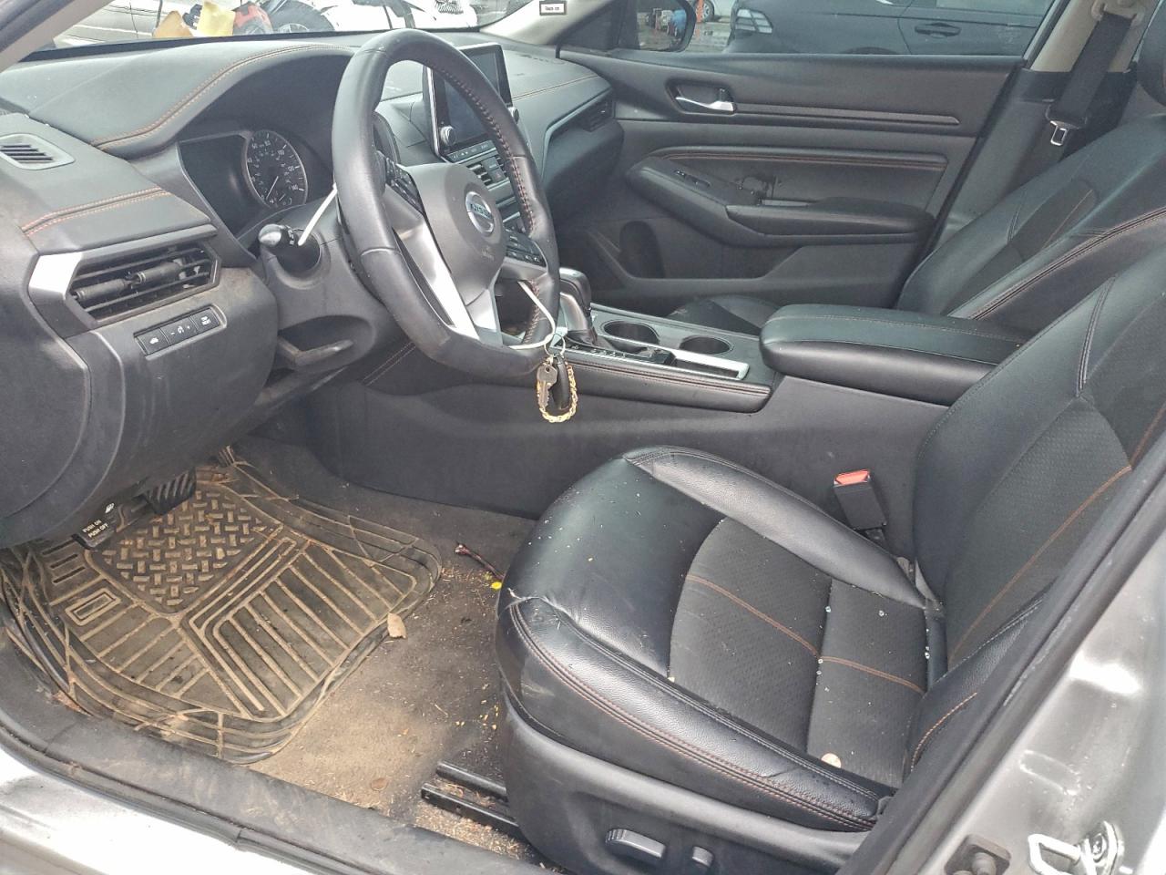 Nissan Altima Sr Image 6